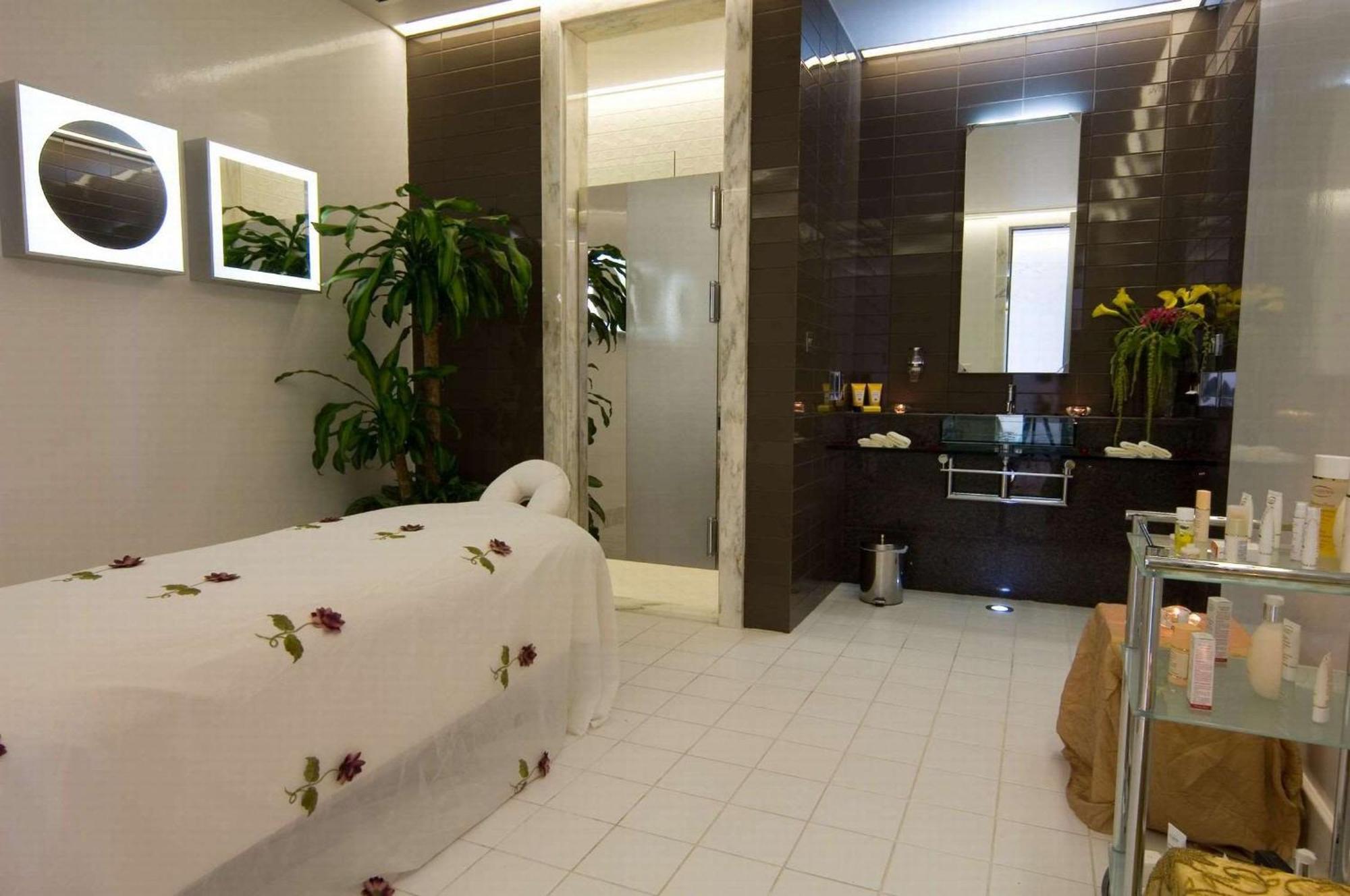 Waldorf Astoria Jeddah - Qasr Al Sharq Hotel Екстериор снимка